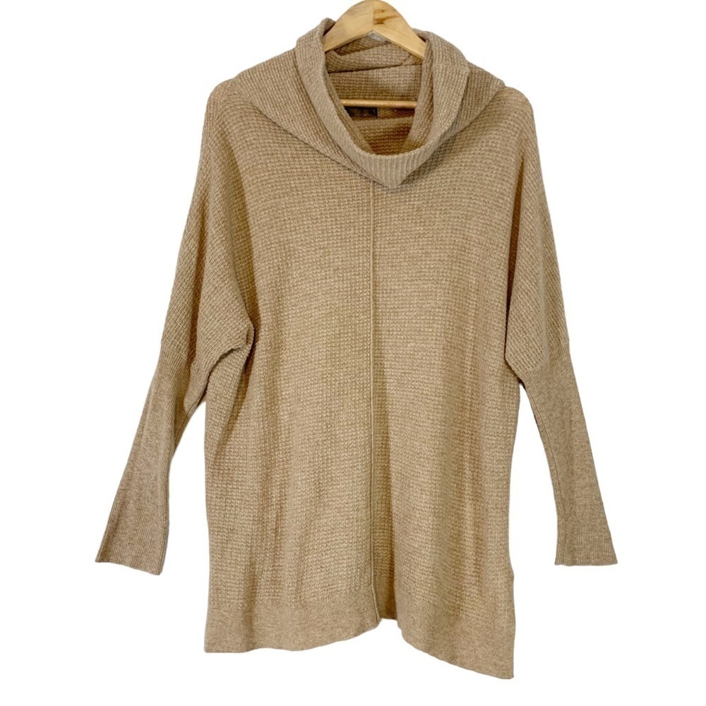 Love Token  Sweater Size Medium